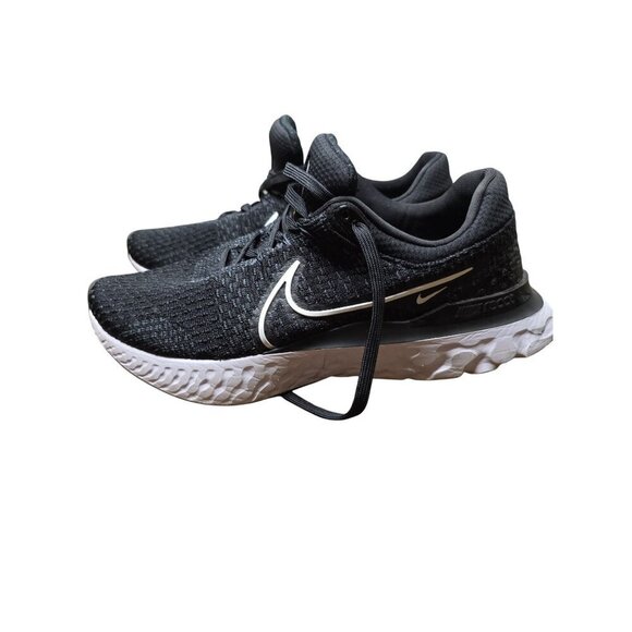 Nike React Infinity Run Flyknit 3 FK Size 9 Black White Running Women Shoe Sneak - Picture 1 of 16